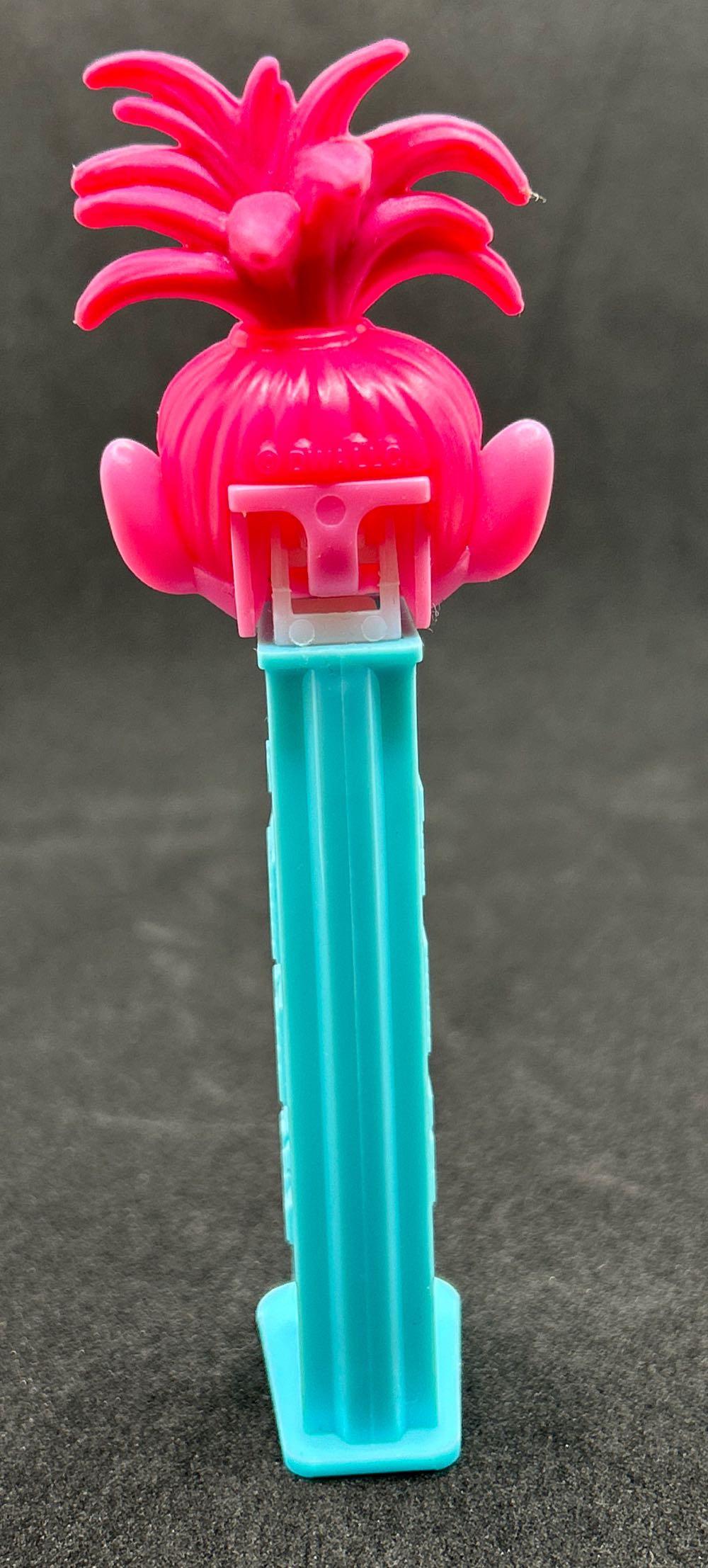 Trolls - Queen Poppy - Animated Movies pez collectible - Main Image 2