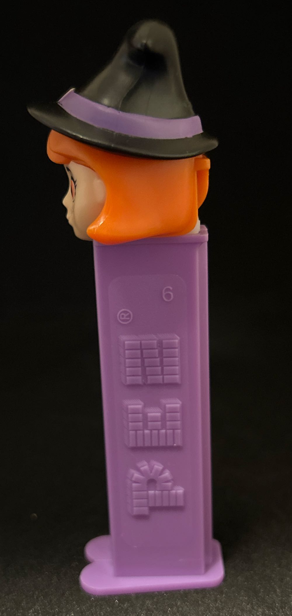 Halloween - Witch - Halloween pez collectible - Main Image 3