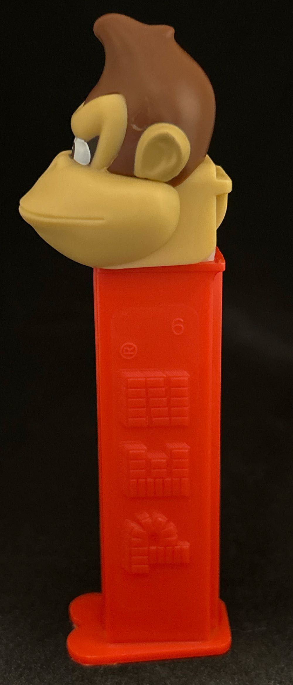 Super Mario - Donkey Kong, red stem - Nintendo - Super Mario pez collectible - Main Image 3
