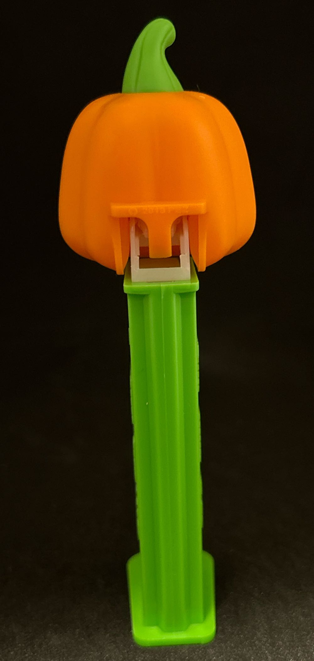 Halloween - Pumpkin 🎃 2025 - Halloween pez collectible - Main Image 2