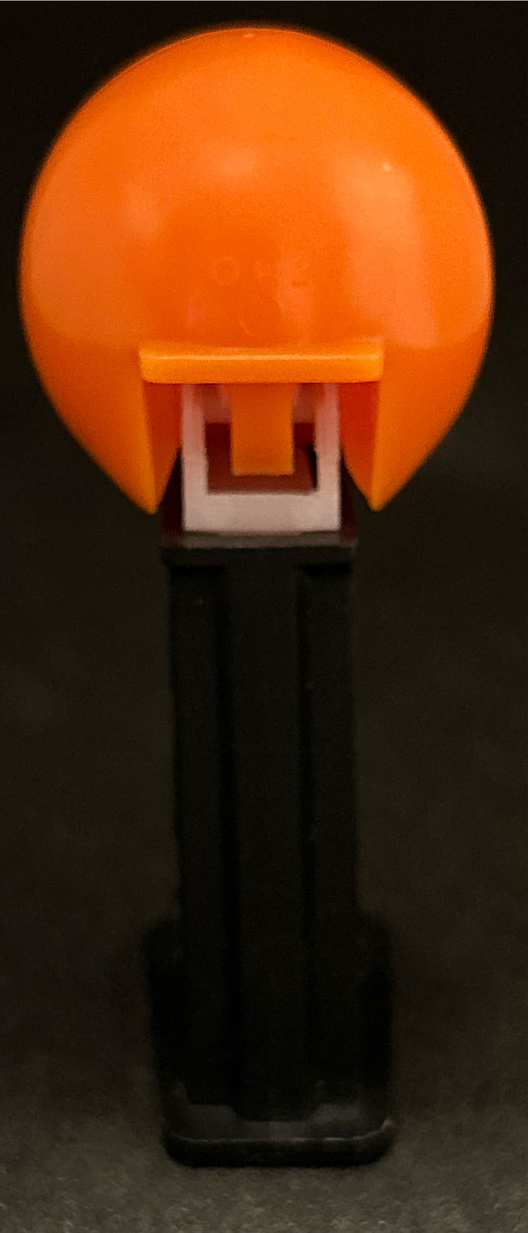 Halloween - Witch Owl - Seasonal pez collectible - Main Image 2