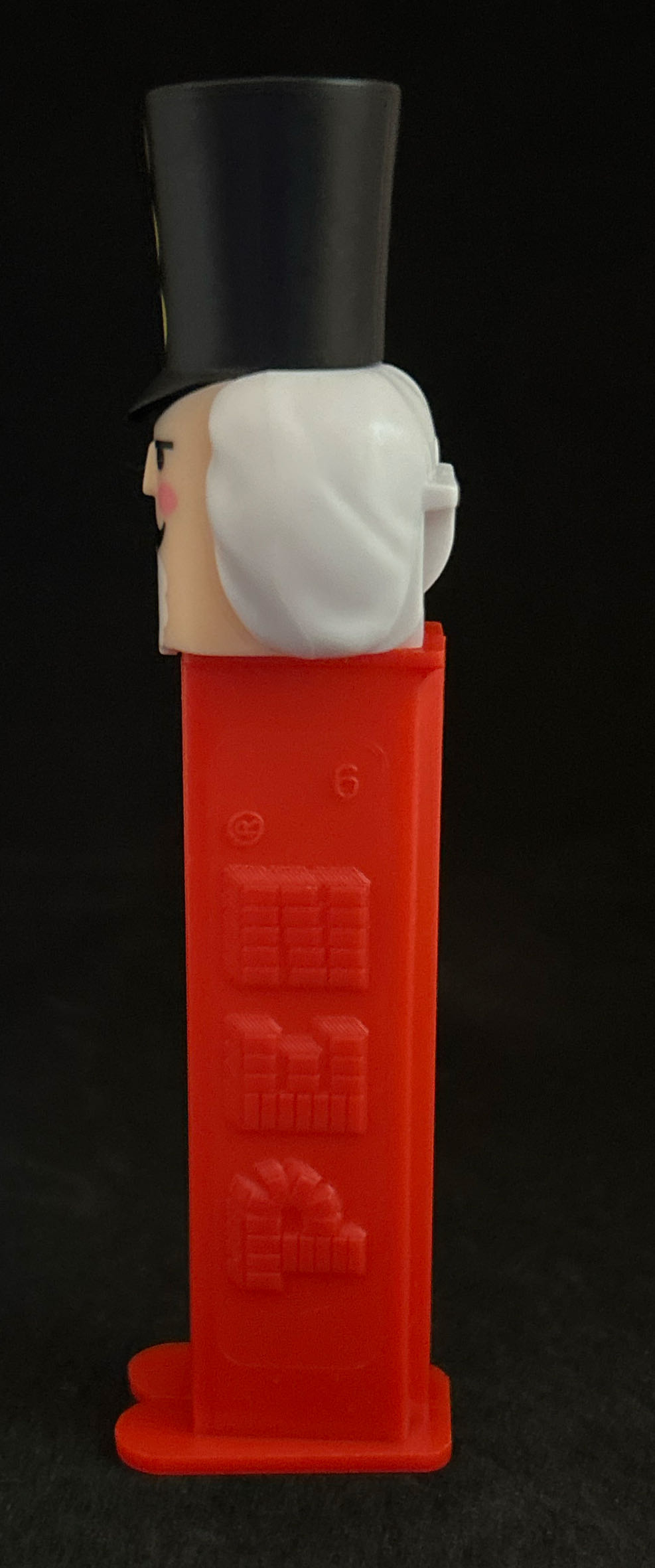 Christmas - Nutcracker - Red - Seasonal pez collectible - Main Image 3
