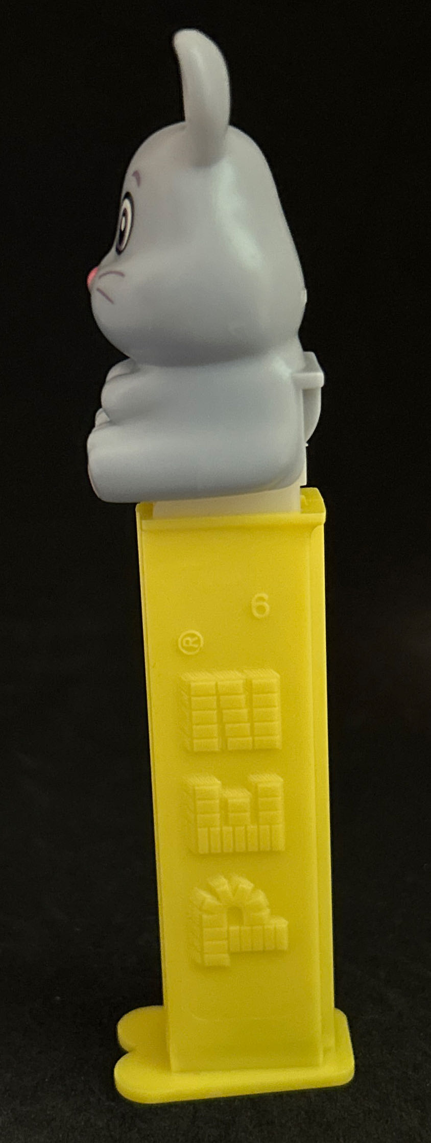 Easter - Bunny - Seasonal pez collectible - Main Image 3