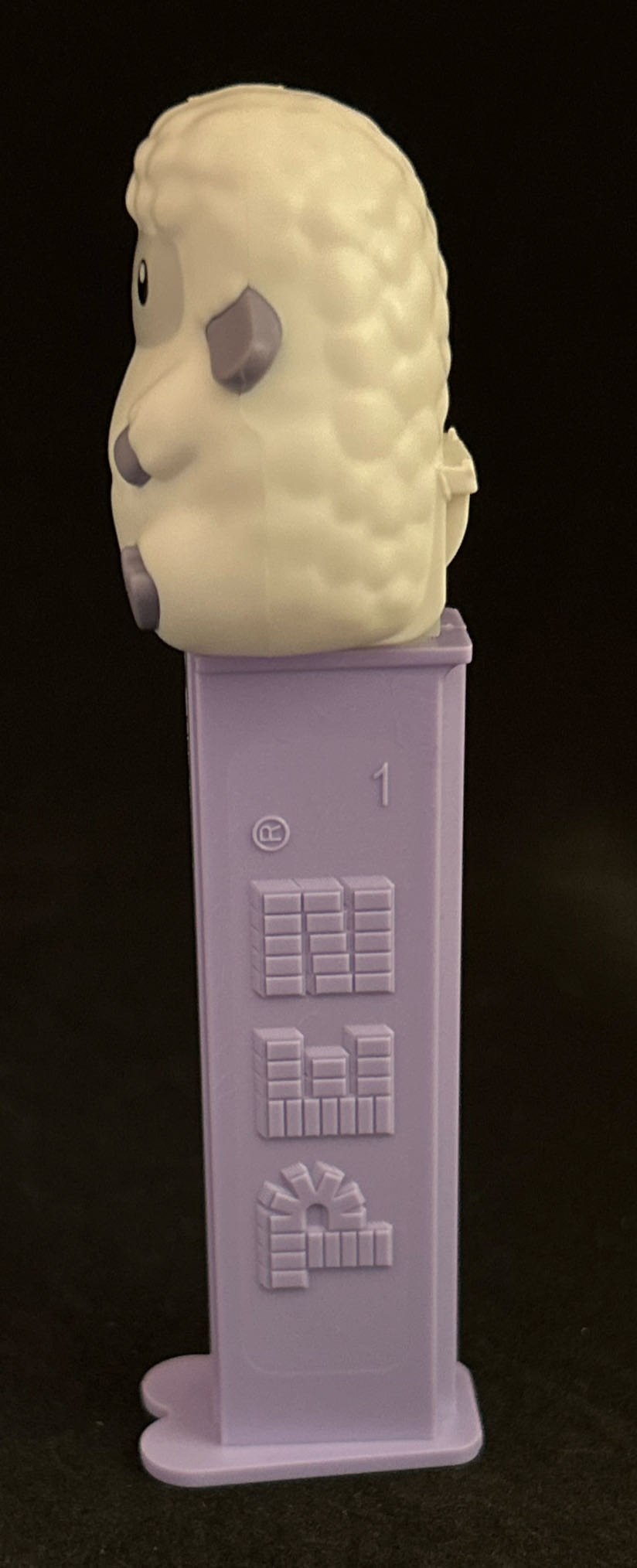 Easter - Lamb - Seasonal pez collectible - Main Image 3