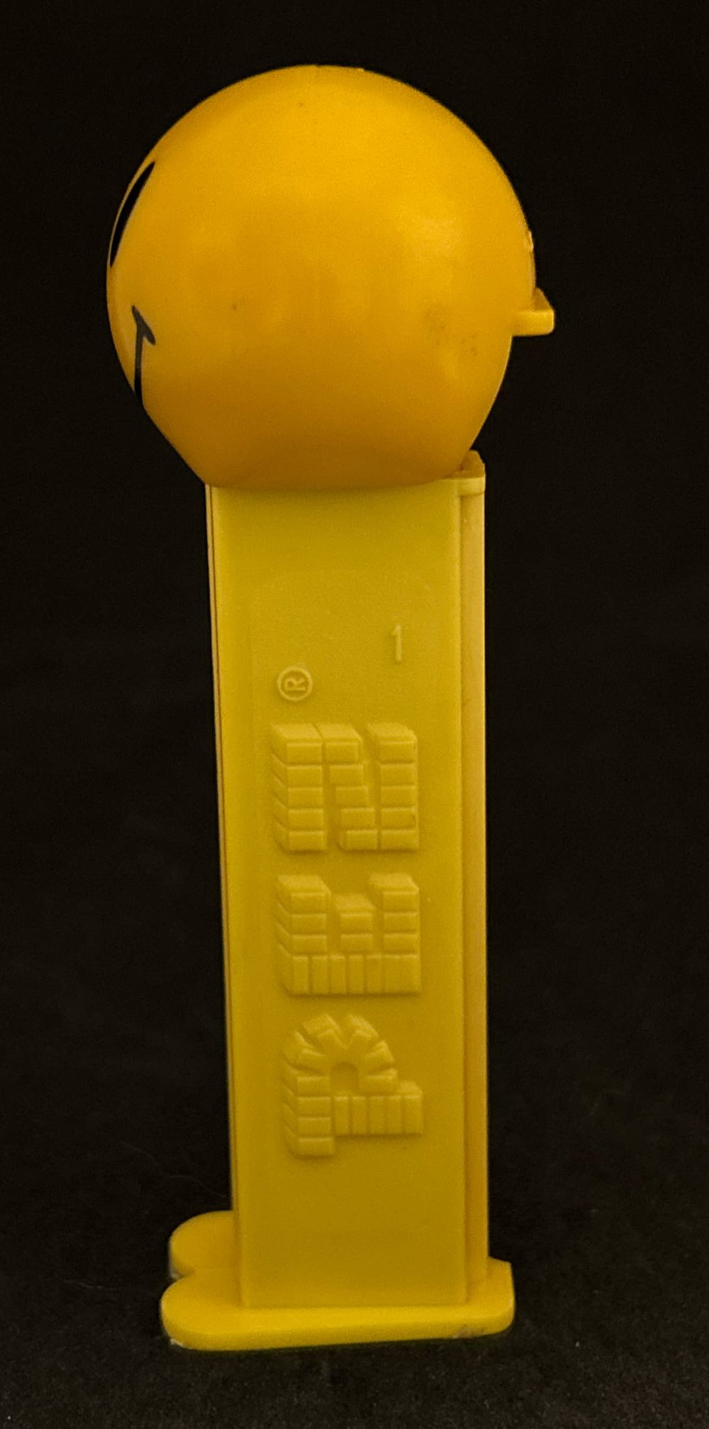 Funky Faces - Smiley - Yellow - Emojis pez collectible - Main Image 3