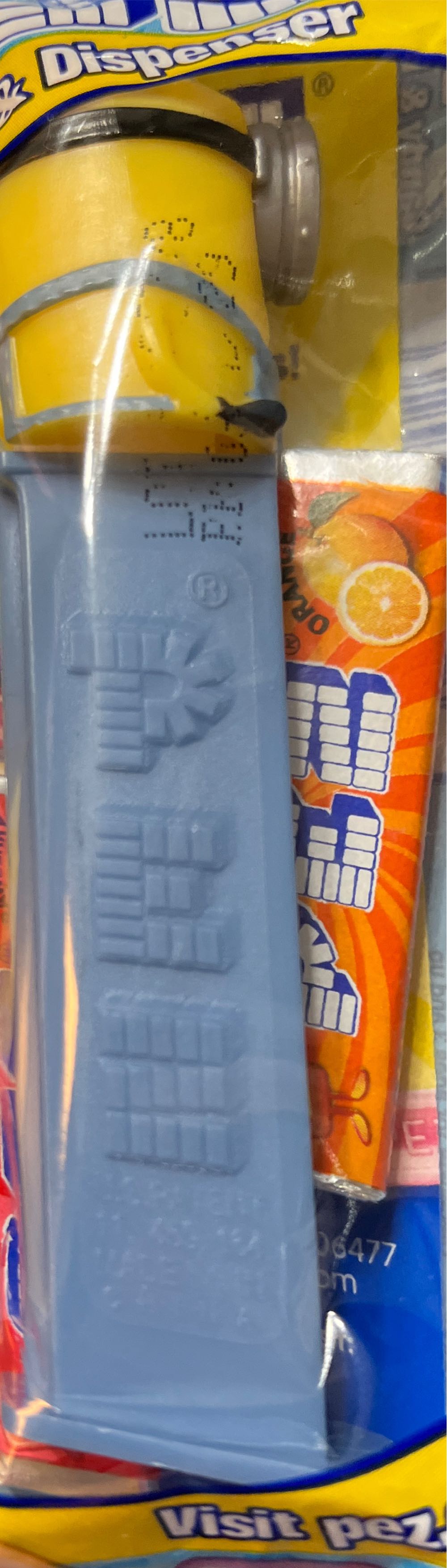 Despicable Me 4- Minion Mel - Despicable Me pez collectible - Main Image 2