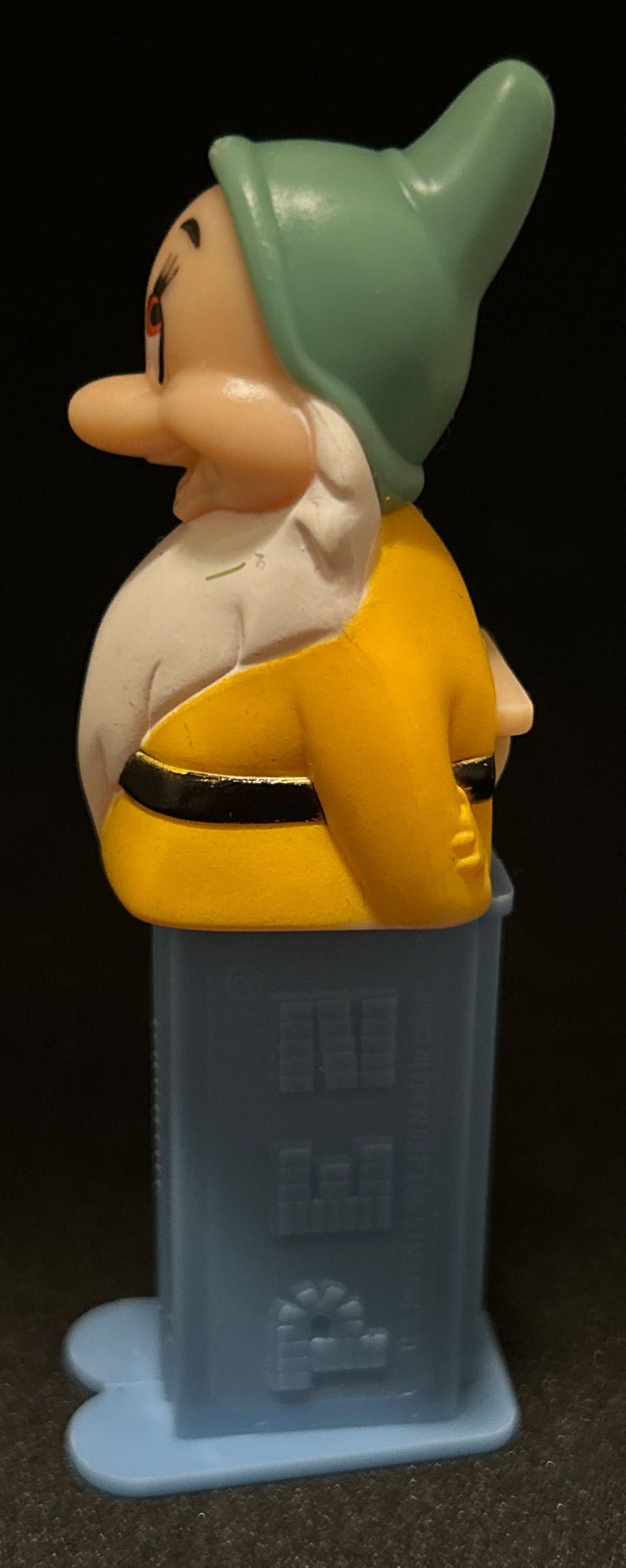 Mini - Seven Dwarfs - Bashful - Disney - Snowwhite pez collectible - Main Image 3