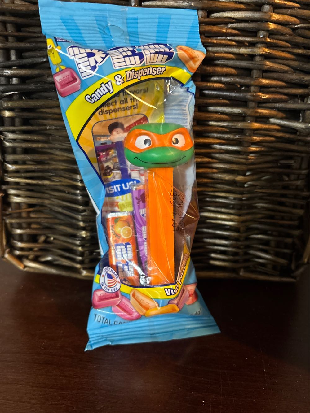 Ninja Turtles  - Michaelangelo Smiling  pez collectible - Main Image 2