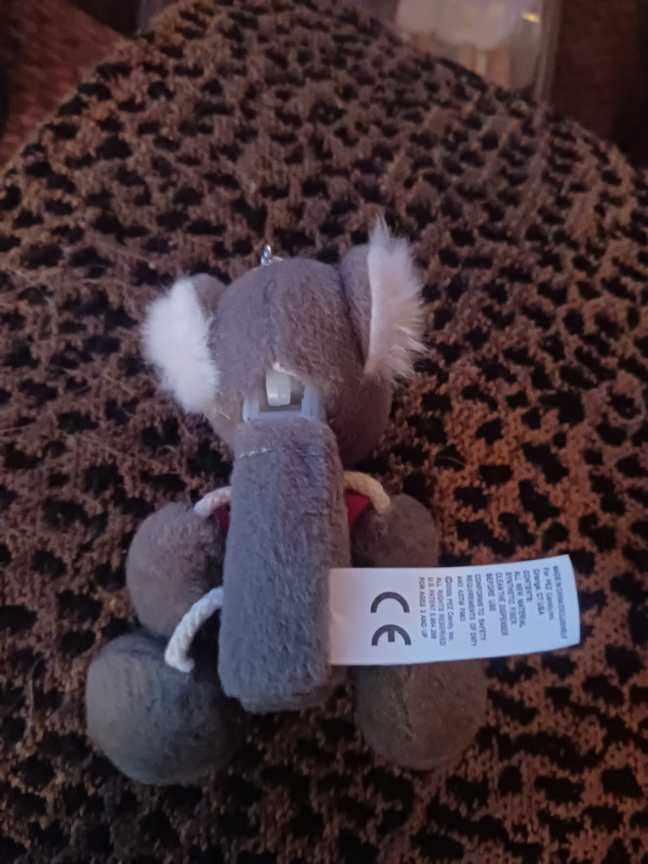 Pez Cuddle Cubs Plush Valentines Grey Koala Keychain & Candy Dispenser 2009 - Cuddle Cubs Plush Keychain pez collectible - Main Image 2