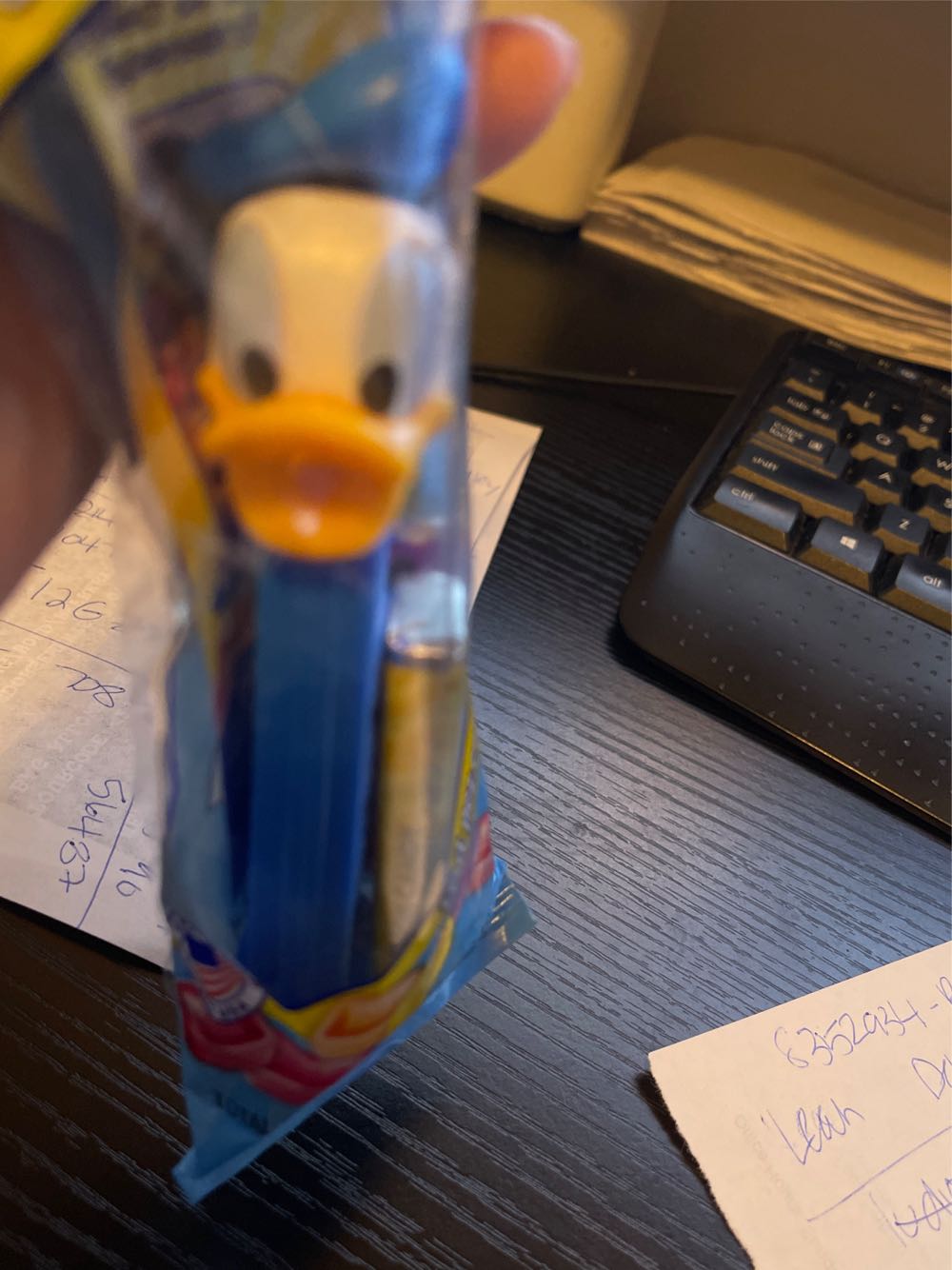 Disney - Donald Duck - Walt Disney pez collectible [Barcode 073621090026] - Main Image 2