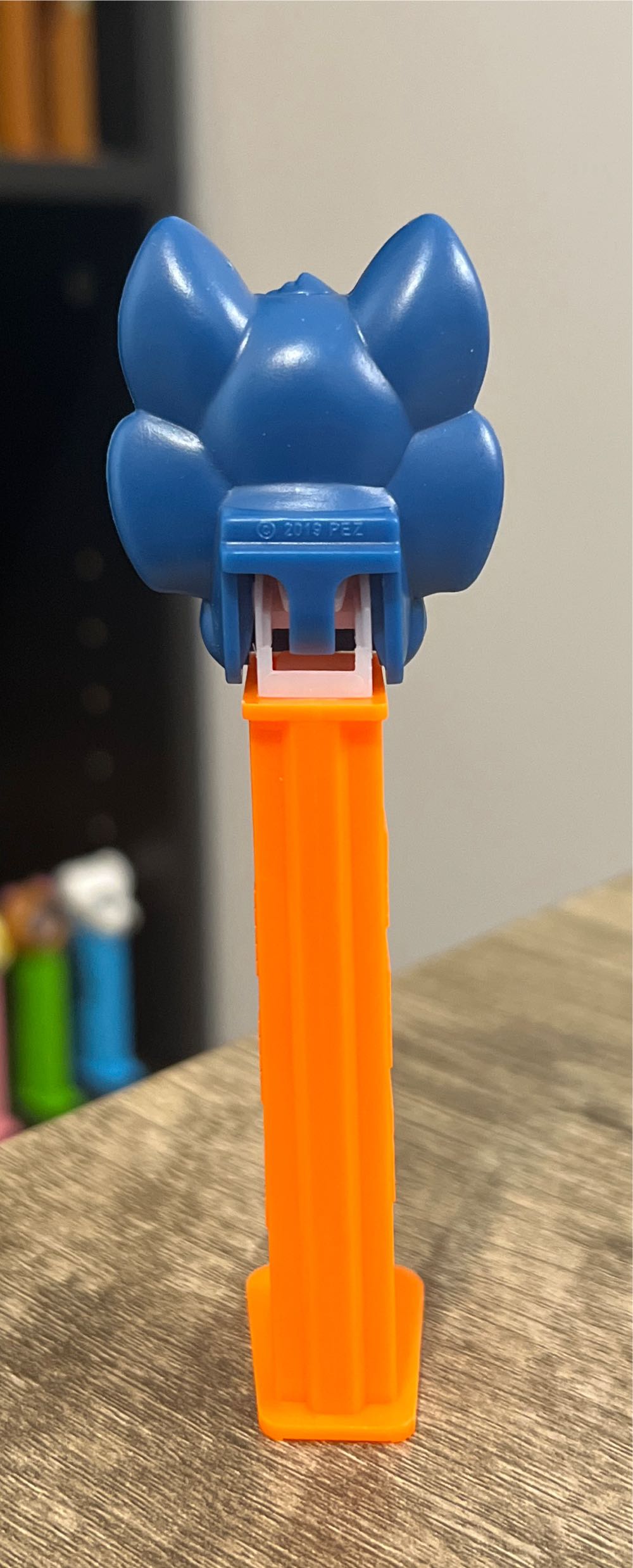 Bat C - Halloween pez collectible - Main Image 3