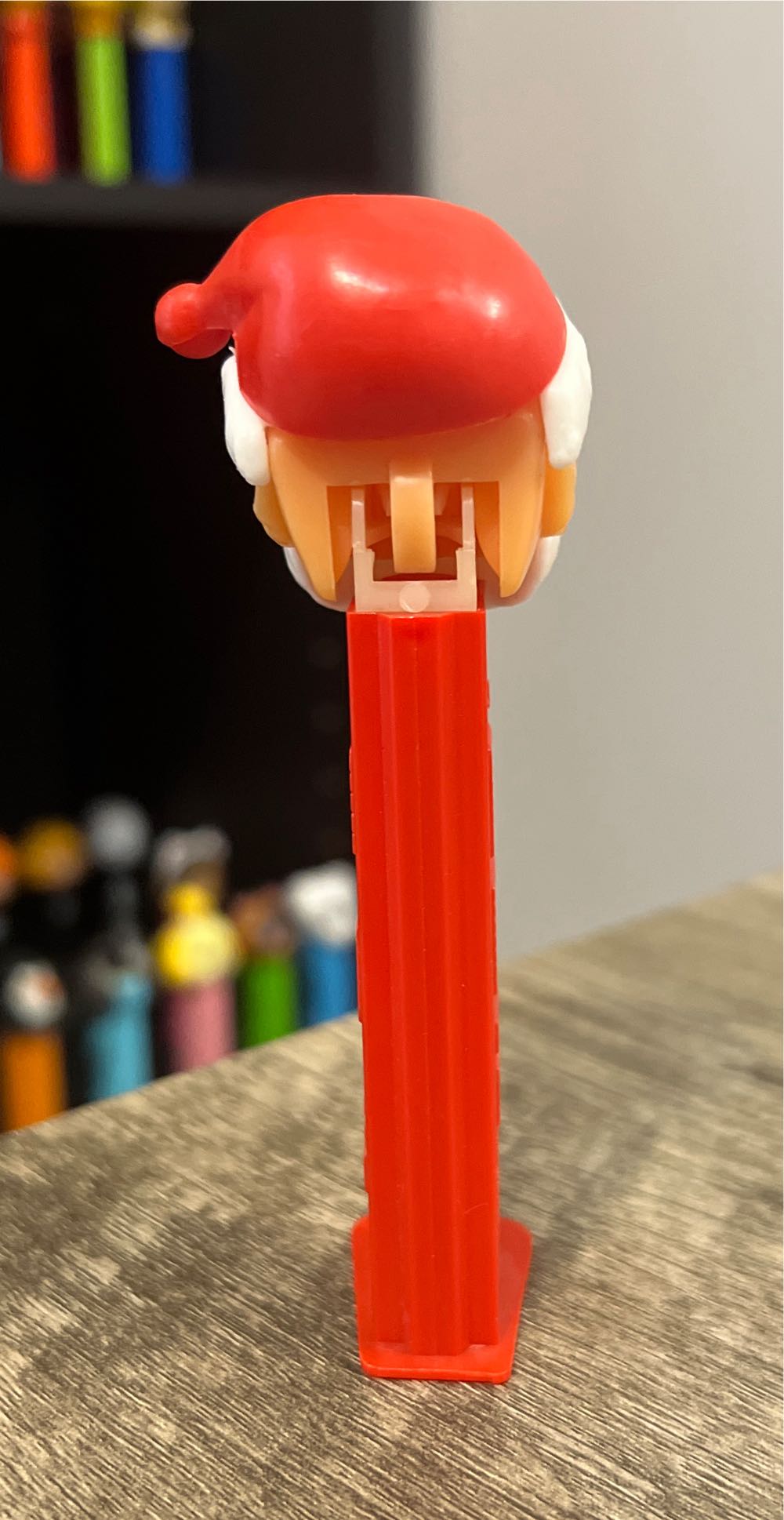 Santa Claus C(3) - Christmas pez collectible - Main Image 3