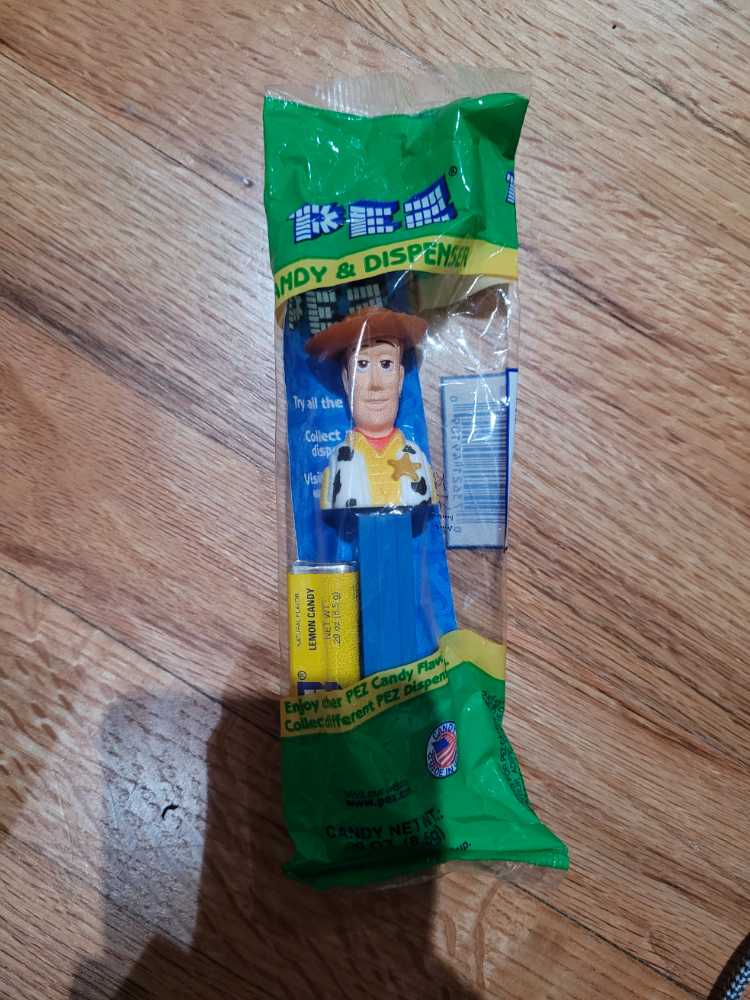Toy Story - Woody - Disney pez collectible [Barcode 073621091092] - Main Image 2