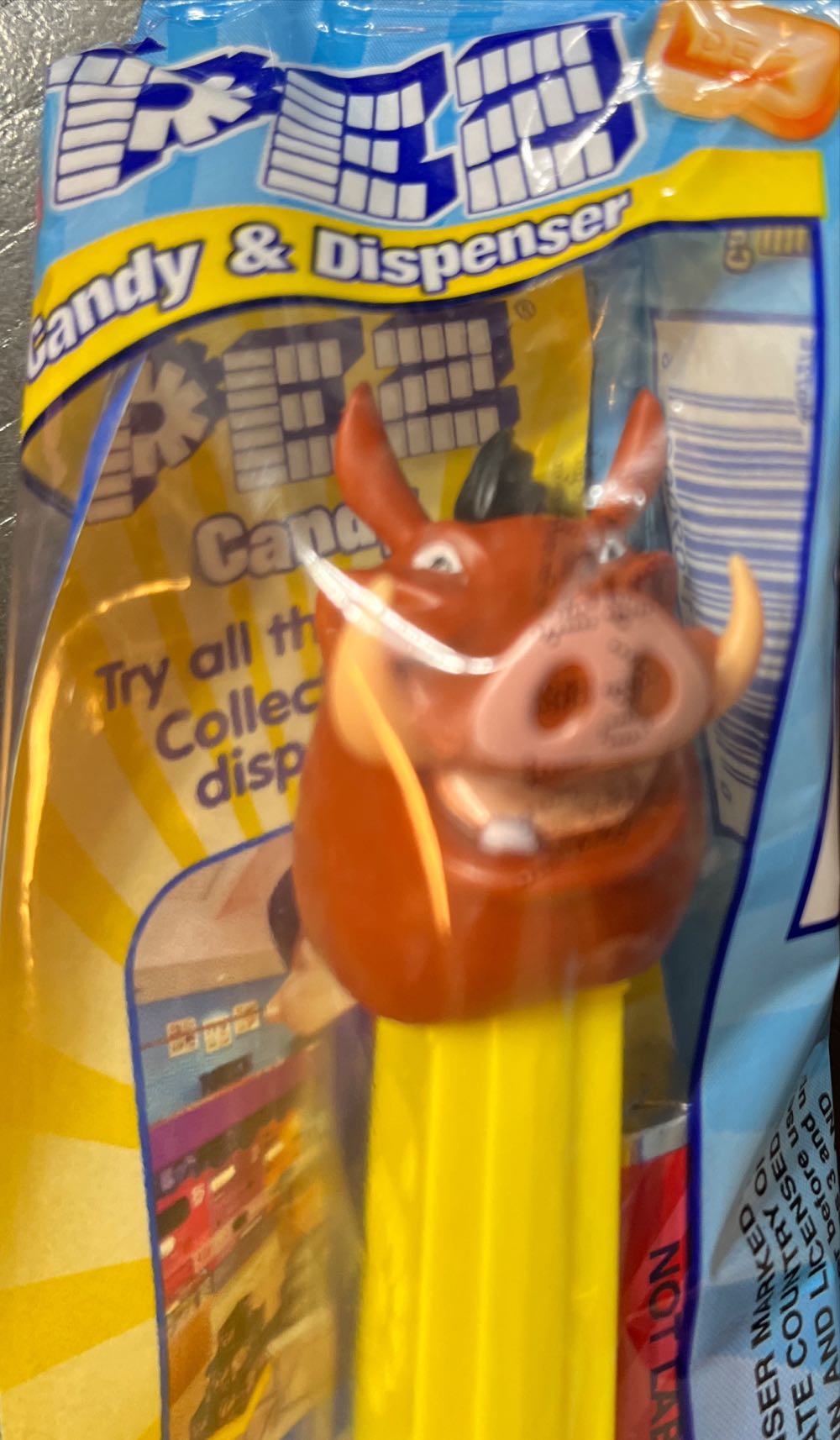 Lion King - Pumba - Disney - The Lion King pez collectible - Main Image 4