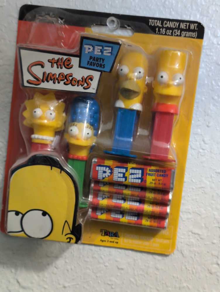 The Simpsons  - The Simpsons - Party Favors pez collectible - Main Image 2