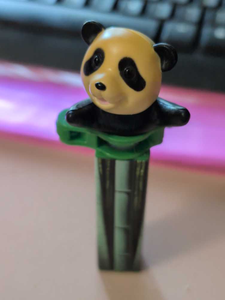 Wildlife - Panda - Klik pez collectible - Main Image 2