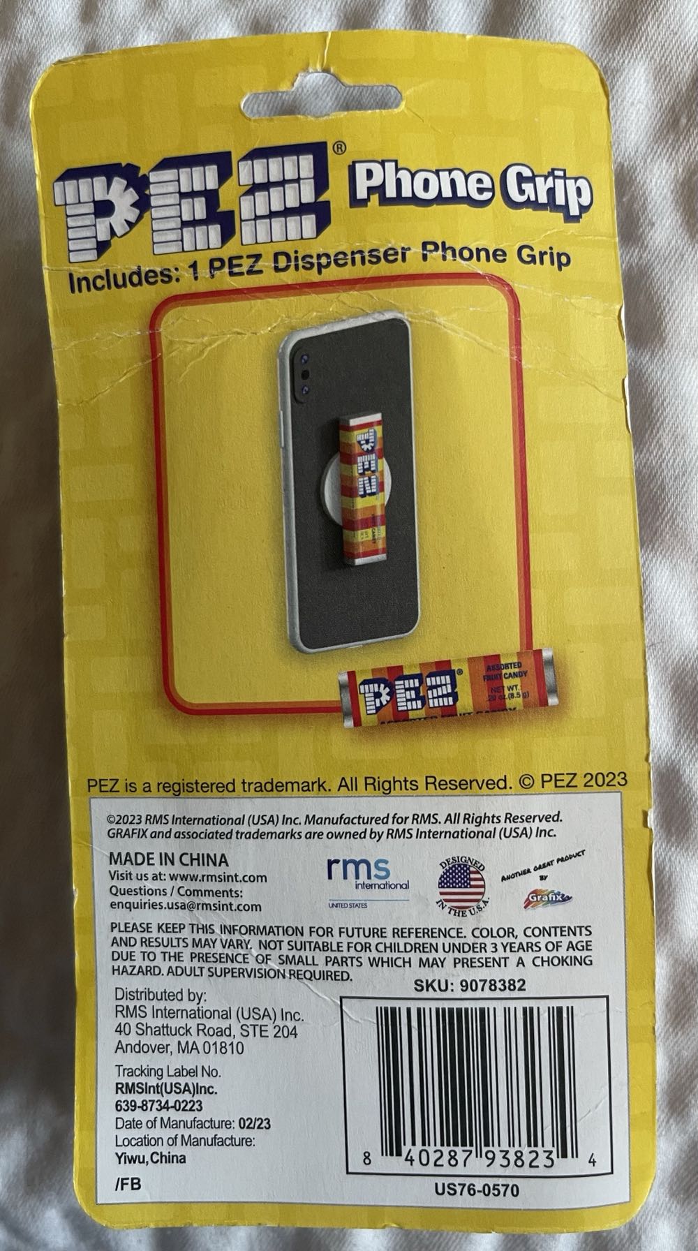 PEZ Phone Grip - Pez pez collectible [Barcode 840287938234] - Main Image 2