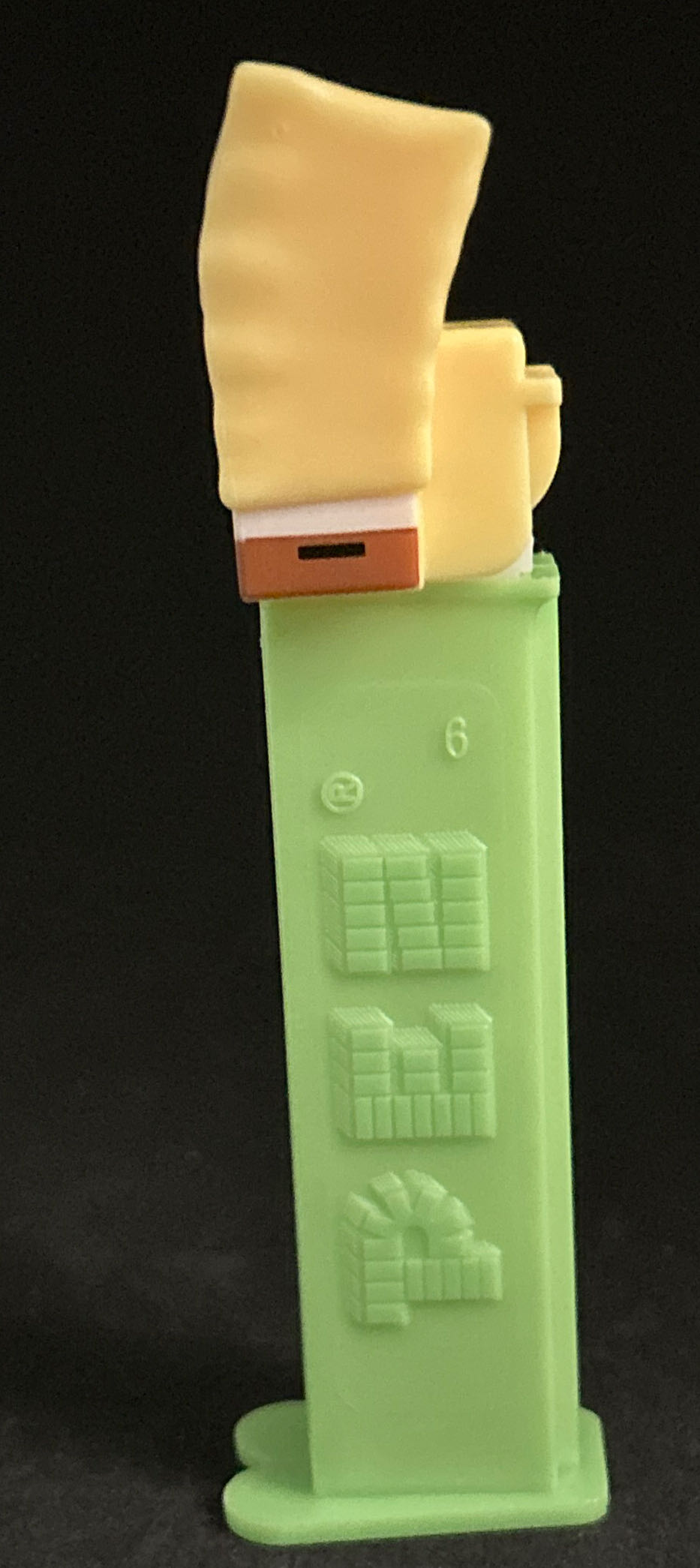 Sponge Bob Square Pants - Nerdy - Sponge Bob Square Pants pez collectible [Barcode 073621094246] - Main Image 3