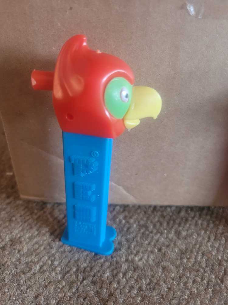 Whistle - Parrot  pez collectible - Main Image 2