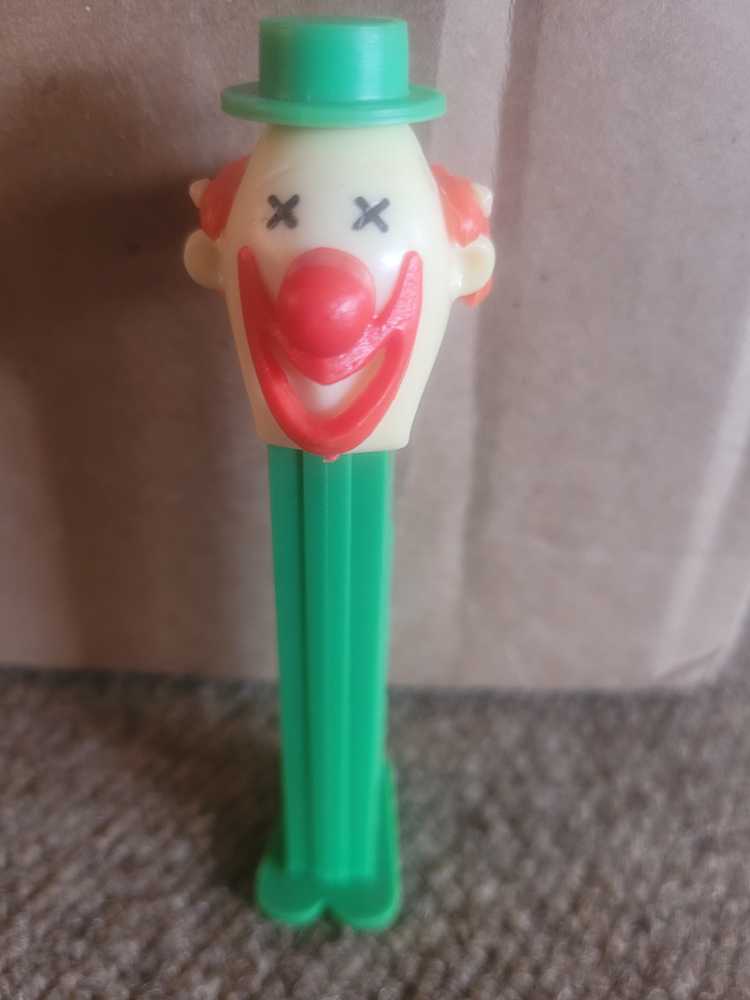 Pez Plush Purple Heart 