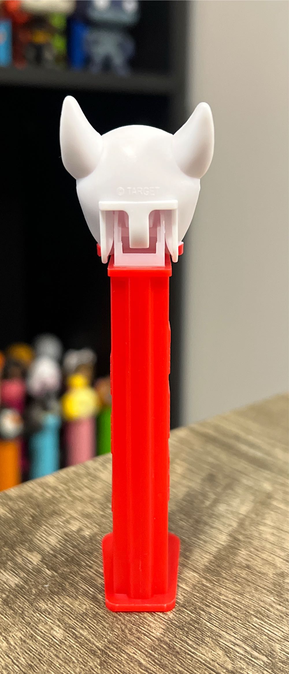 Target Bullseye Dog B - Advertising pez collectible - Main Image 3