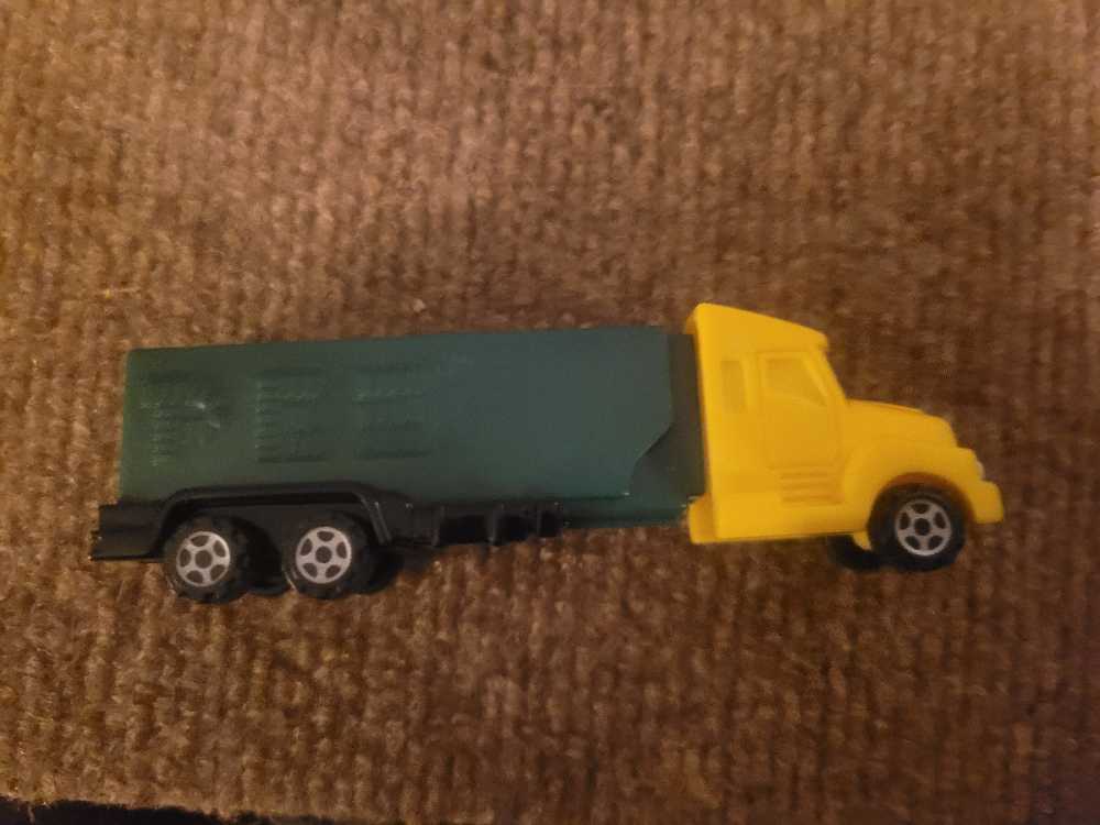 R1 Yelpw Cab Blue Stem