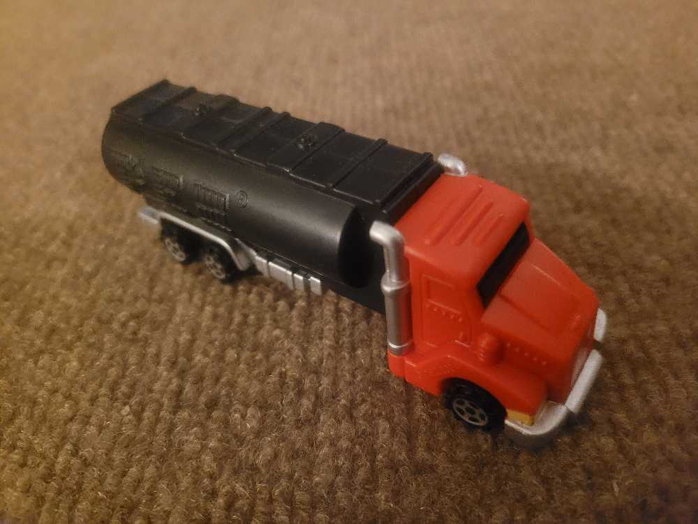 Truck Series E  pez collectible - Main Image 2