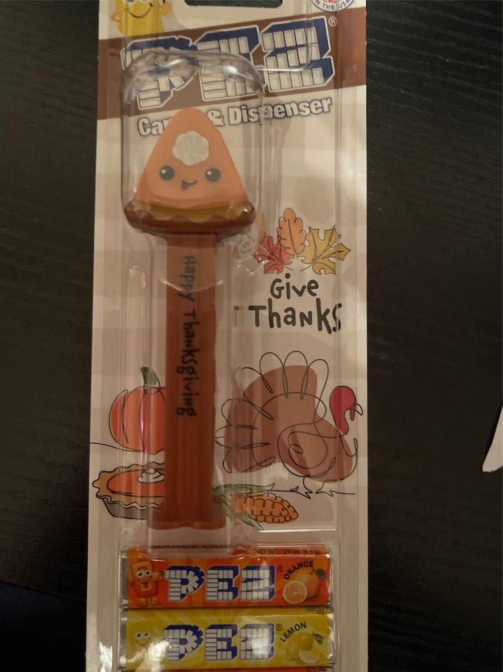 Pumpkin Pie - Treats pez collectible [Barcode 073621936546] - Main Image 3