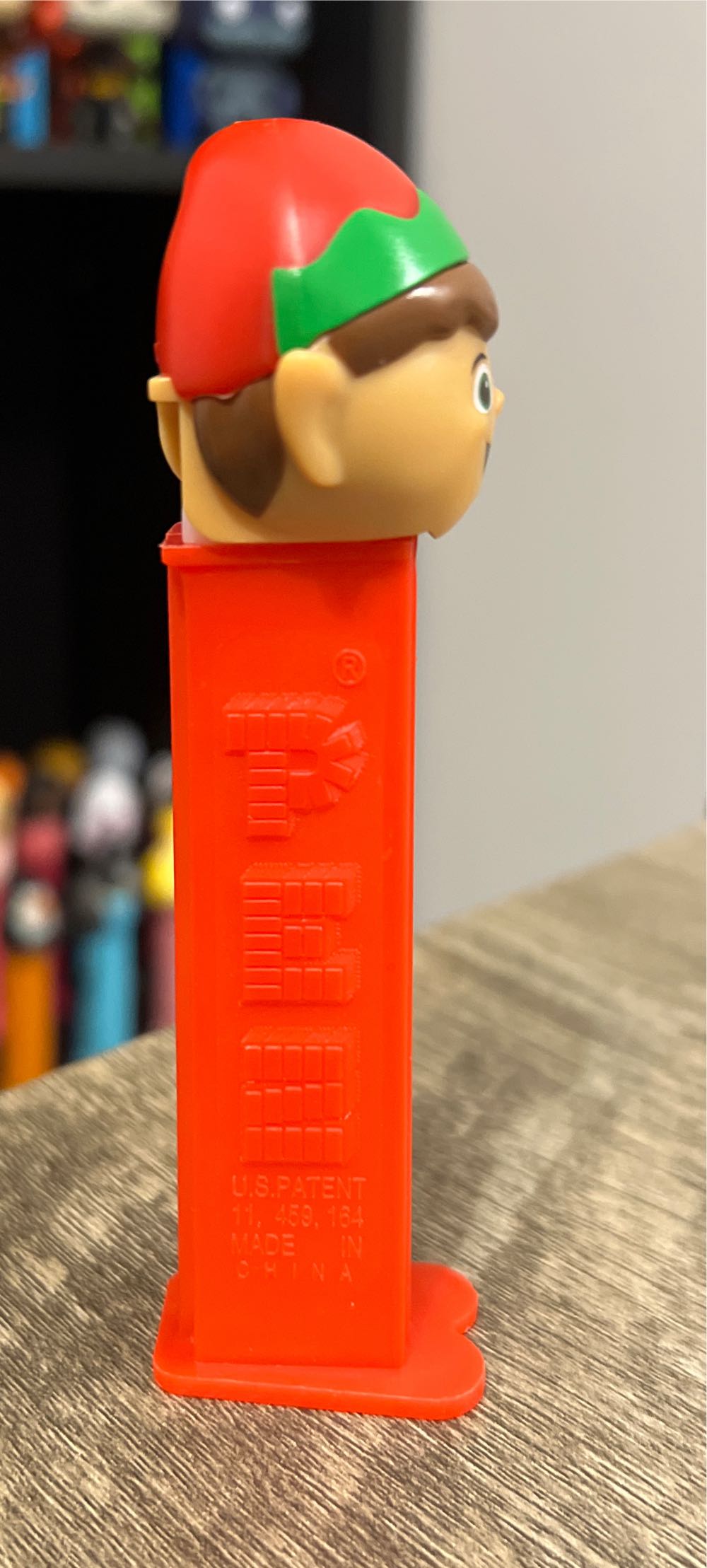 Elf Red Hat w Green 2024 - Christmas pez collectible - Main Image 2