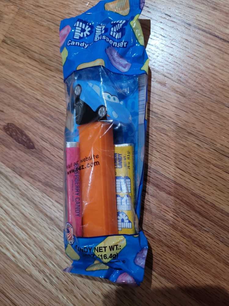 Cars - Sally  pez collectible - Main Image 2