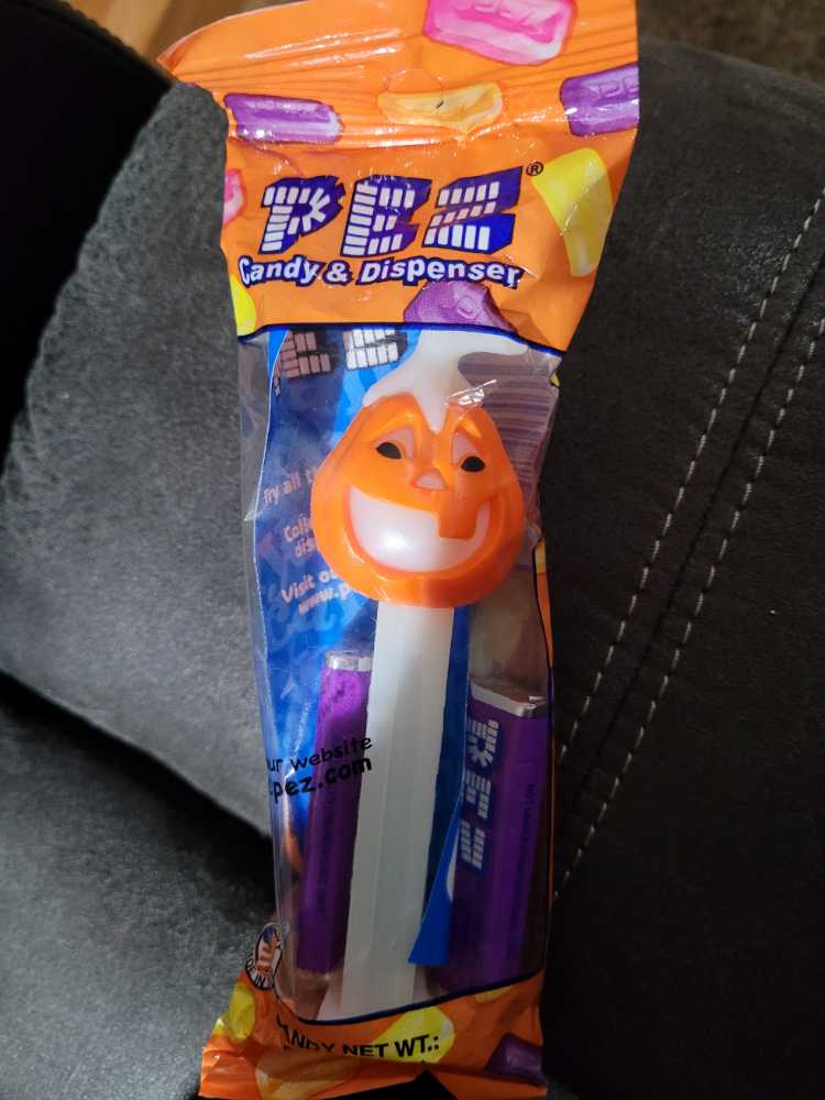 Halloween - Jack O Lantern  pez collectible - Main Image 2