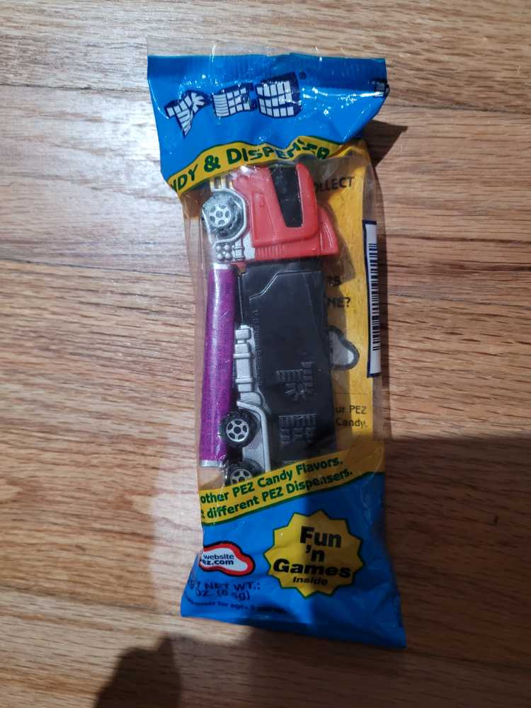 Yellow Lighter Black Top