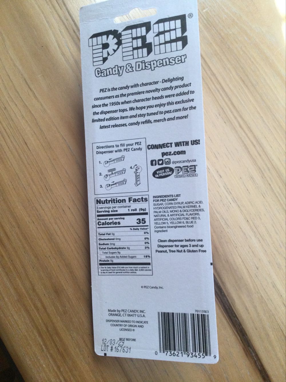 Happy New Year 2025 Golden Groom - Limited Edition pez collectible [Barcode 073621934559] - Main Image 3