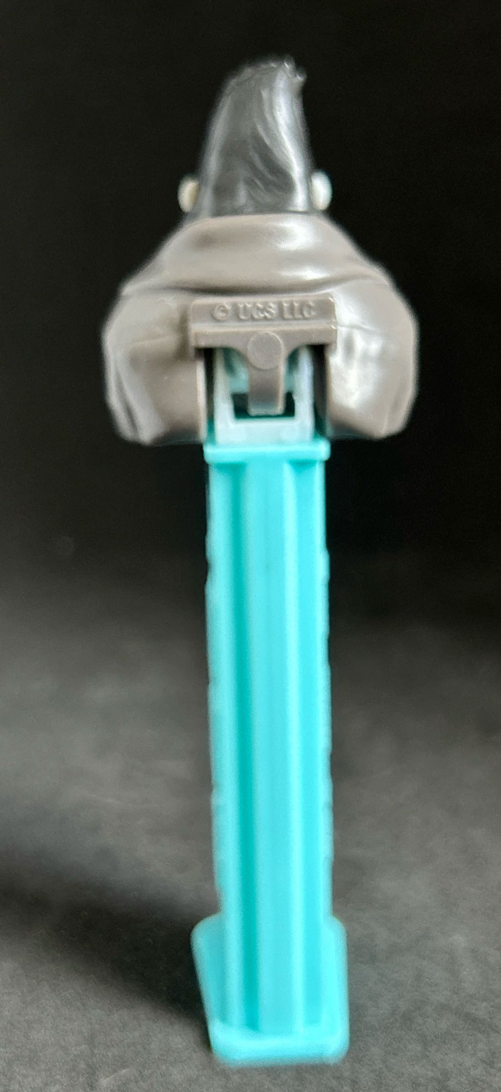 Sing II - Johnny - Animated Movies pez collectible [Barcode 073621090026] - Main Image 2