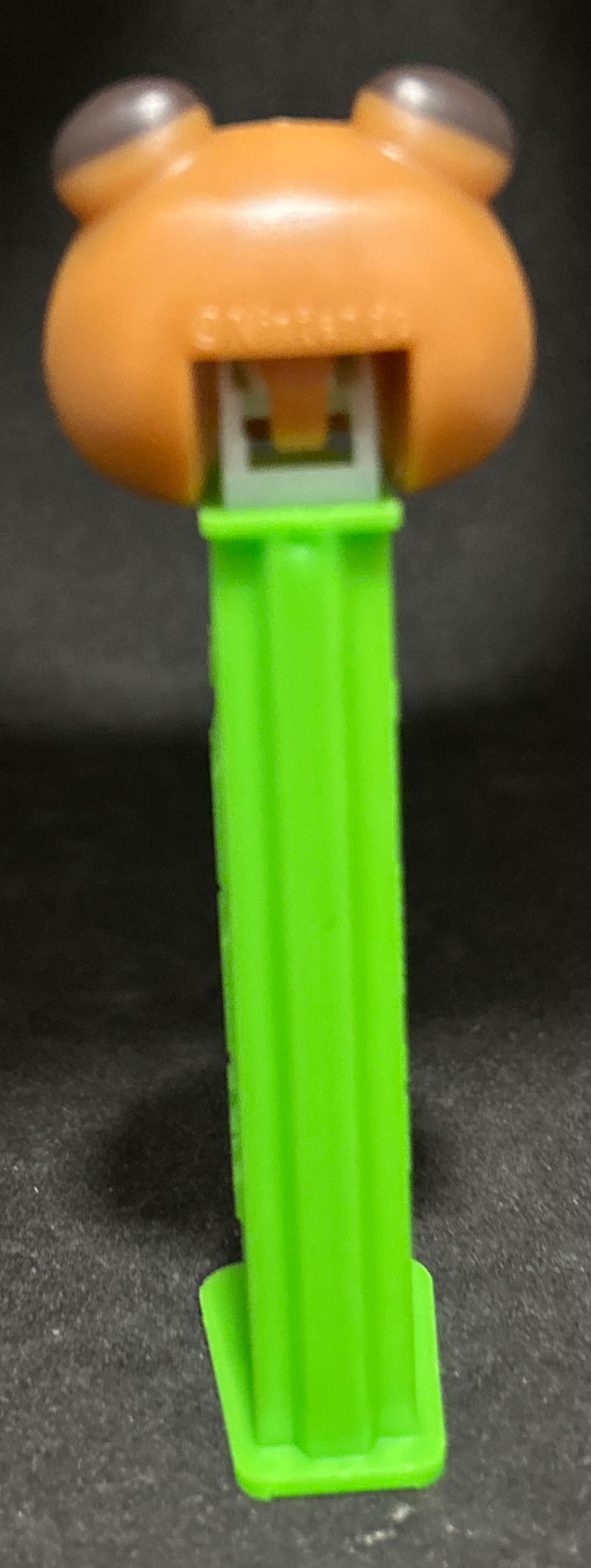 Animal Crossing - Tom Nook - Video Games pez collectible [Barcode 073621090026] - Main Image 2