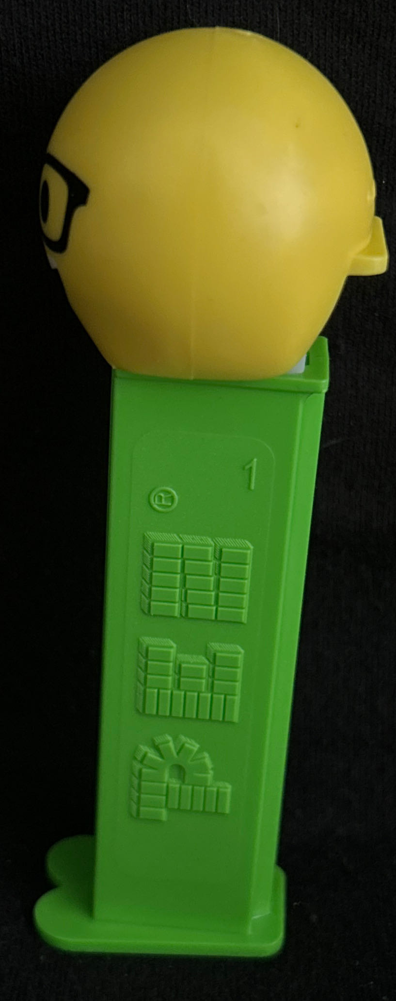 PEZemoji - Smiling W/ Glasses - Emojis pez collectible [Barcode 9044400855494] - Main Image 3