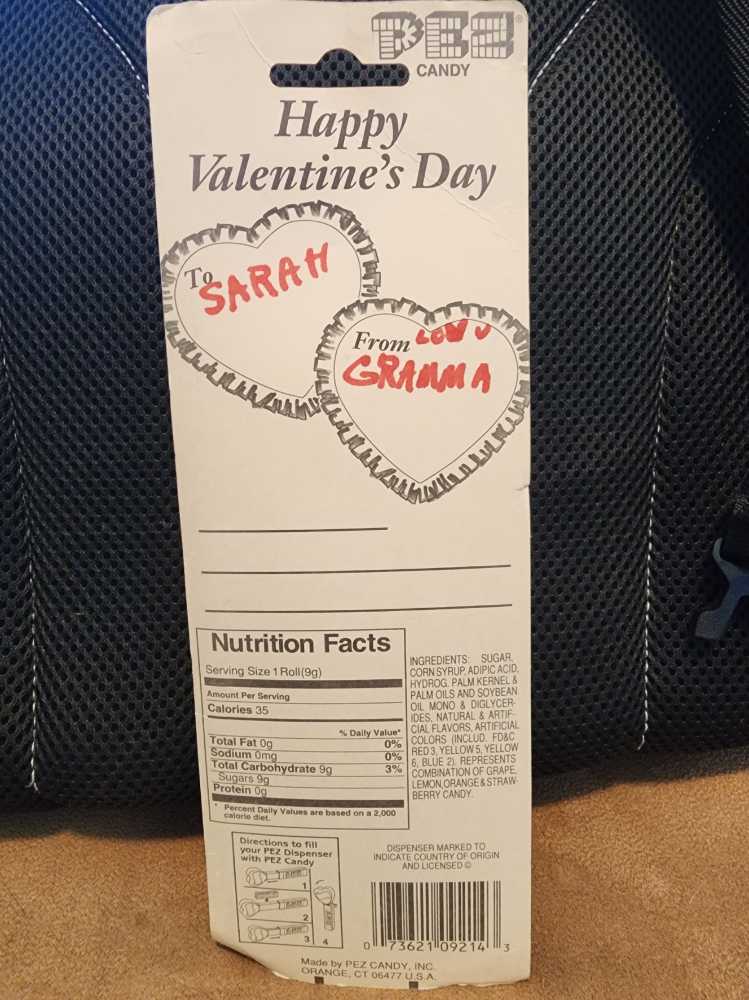 Valentine’s Day - Happy Valentine’s Day  - VALENTINES DAY pez collectible [Barcode 073621092143] - Main Image 2