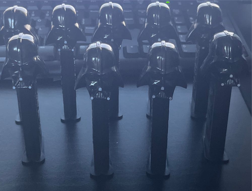 Star Wars Wicket Pez - Darth Vader - Star Wars pez collectible - Main Image 3