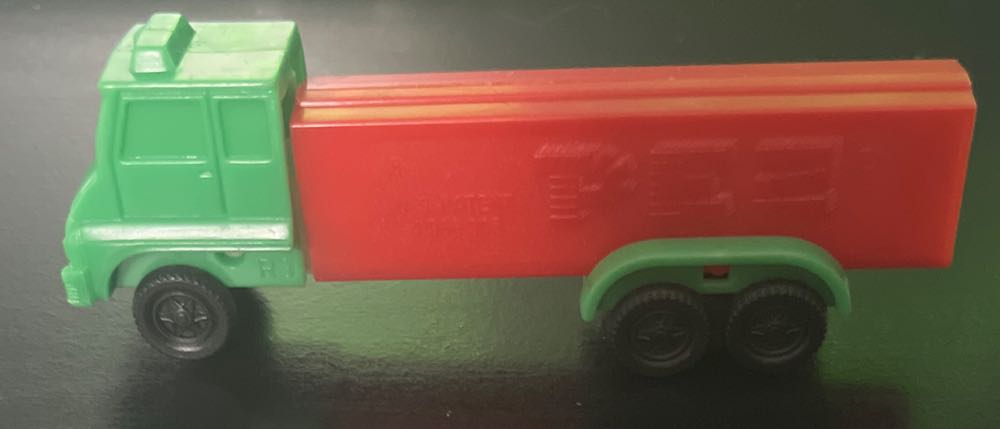 Christmas - Elf - Red/Green Hat