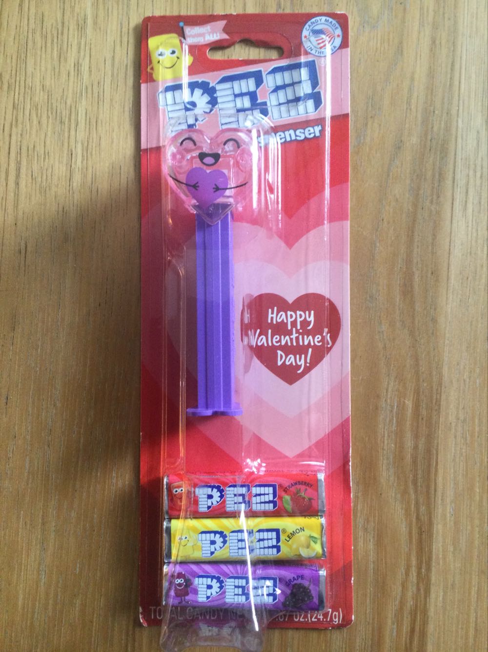 Valentine’s Day - Heart - Purple Hugging Crystal Heart - Valentine’s Day pez collectible [Barcode 073621322240] - Main Image 2