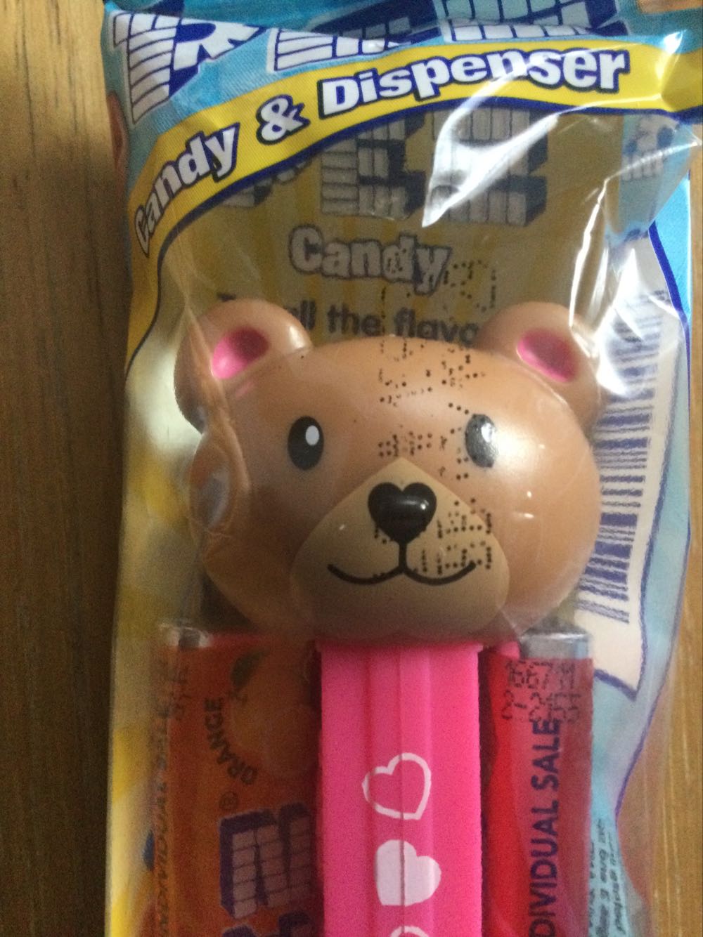 Valentine Brown Bear - Valentine pez collectible - Main Image 4