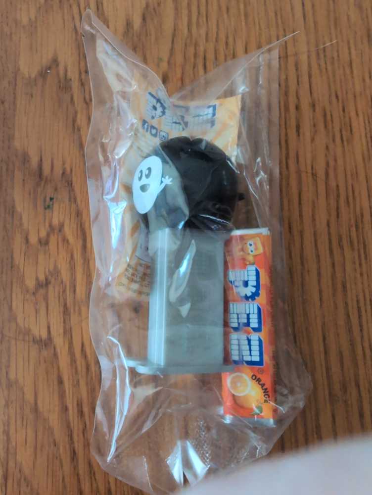 Halloween Mini Ghost  pez collectible - Main Image 2