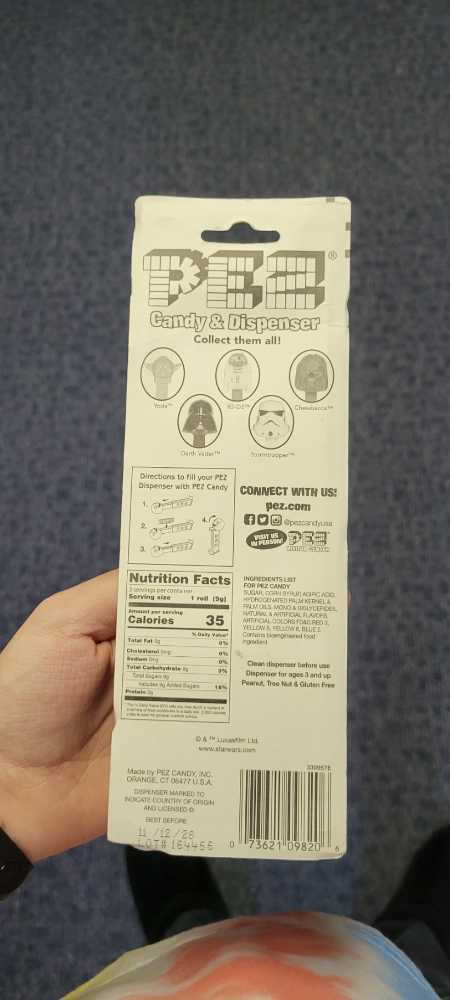 Star Wars - Stormtrooper - Star Wars pez collectible [Barcode 073621098206] - Main Image 2