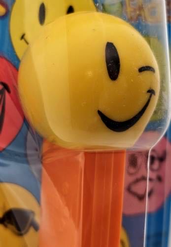 Funky Faces - Wink - Orange - funky faces pez collectible - Main Image 3