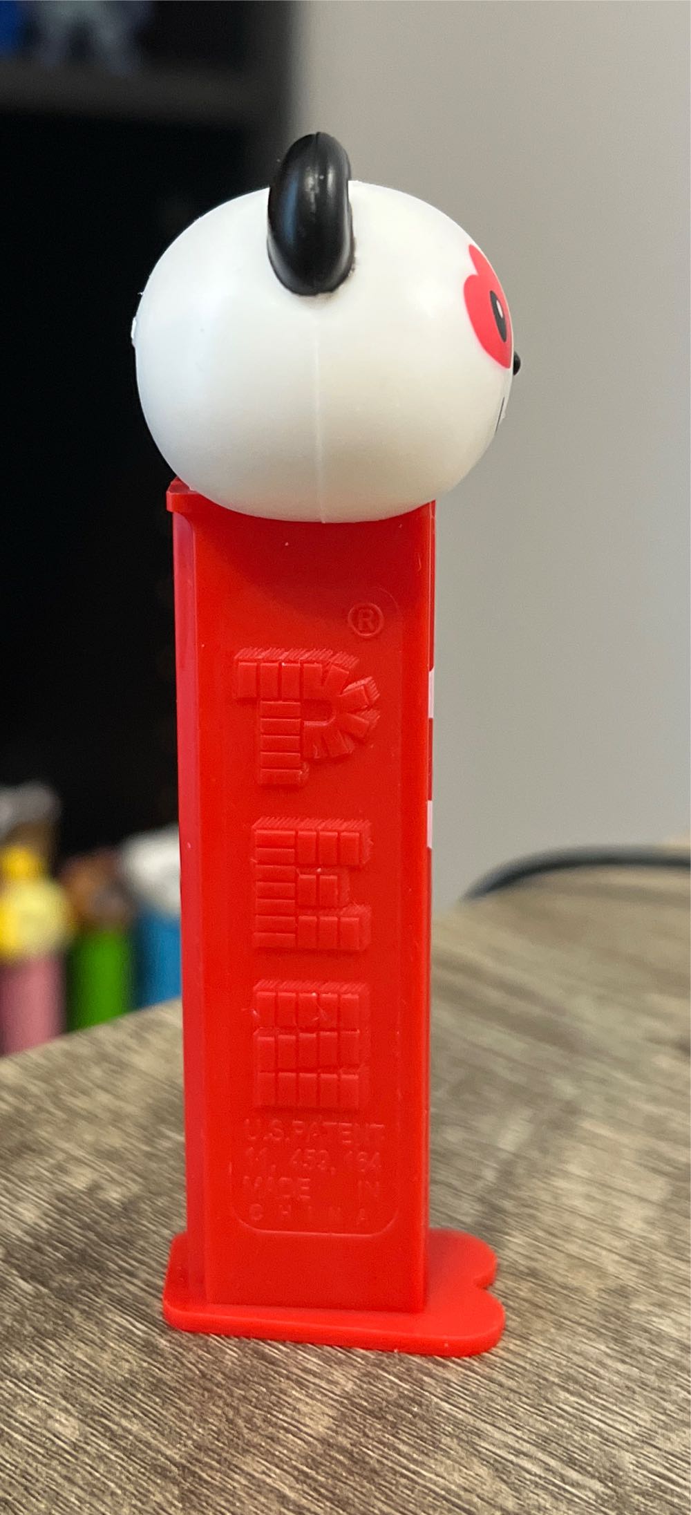 Valentine’s White Bear - Valentine’s Day pez collectible - Main Image 2