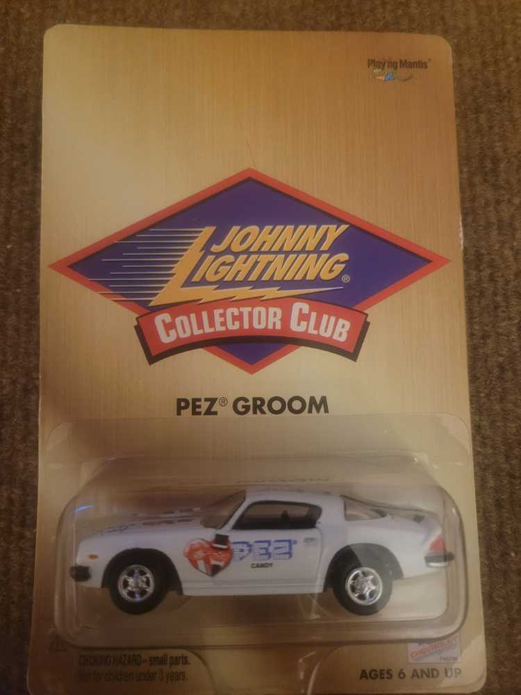 Barbie Year Hallmark Special Edition 12 Inch Doll Holiday Memories Barbie With Red Satin Dress Flocked Coat With ”faux Fur” Collar And Sleeves Hat Earrings Handring And Boots