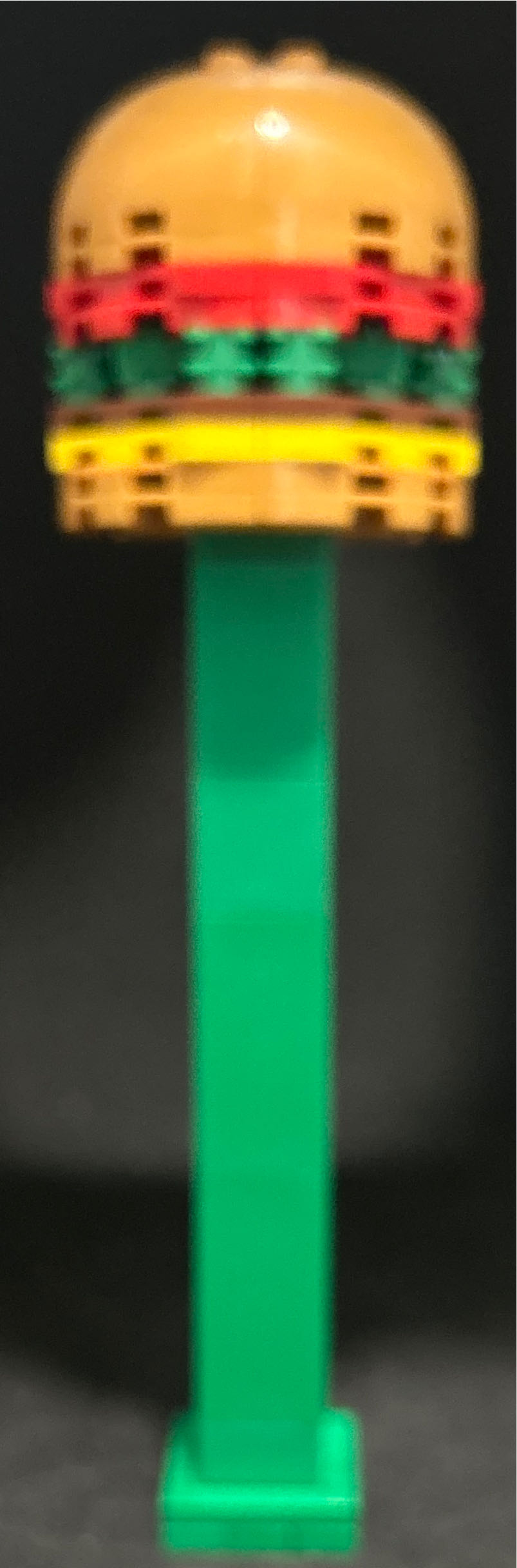 Hamburger - Block Built Kit - Food pez collectible [Barcode 840419707202] - Main Image 2