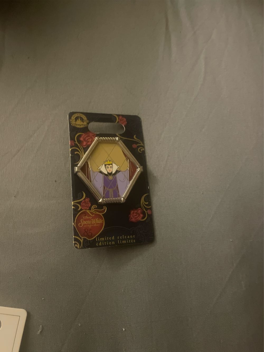 Disney Parks Snow White 85th Anniversary Evil Queen Window Lr Pin  pez collectible [Barcode 400951117480] - Main Image 2