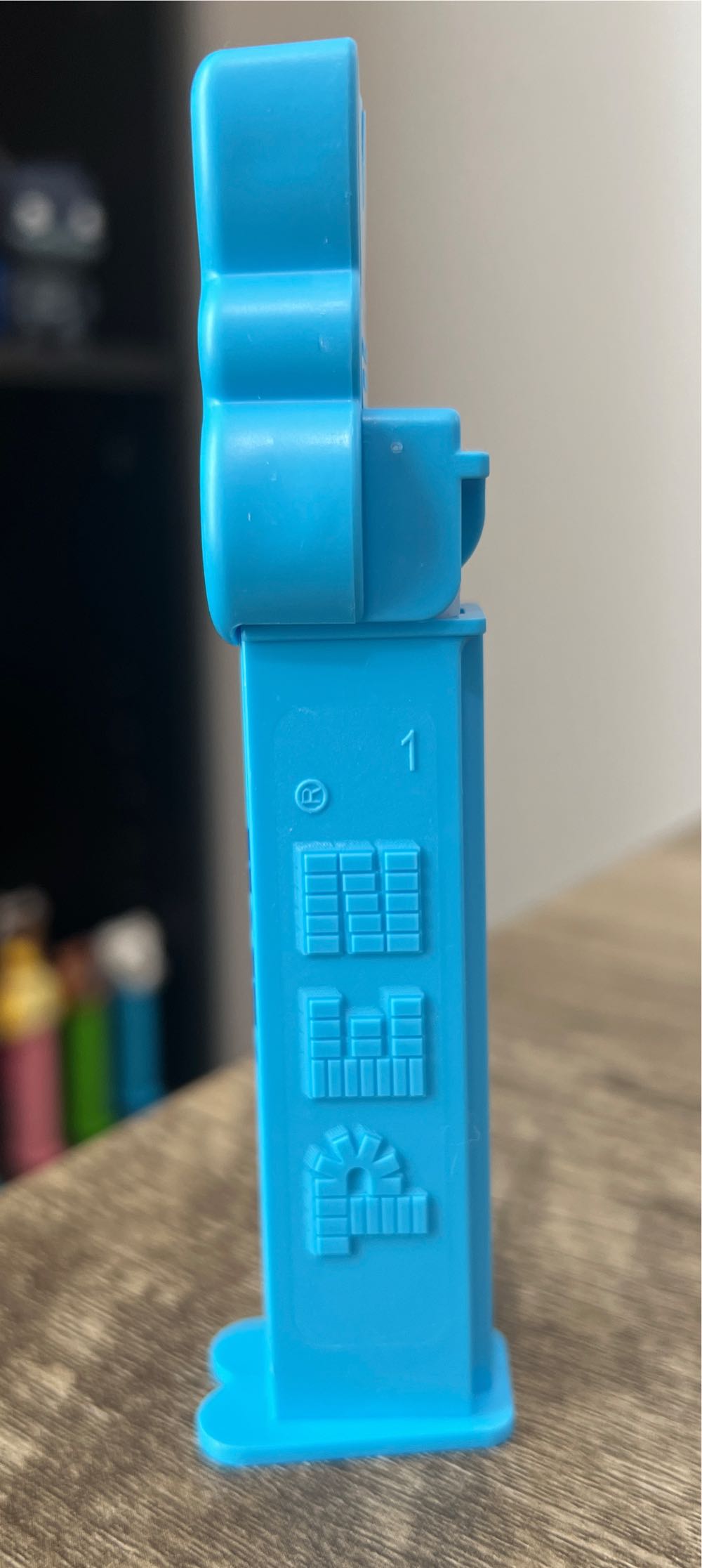 Peeps Yellow Bunny - Easter pez collectible - Main Image 4