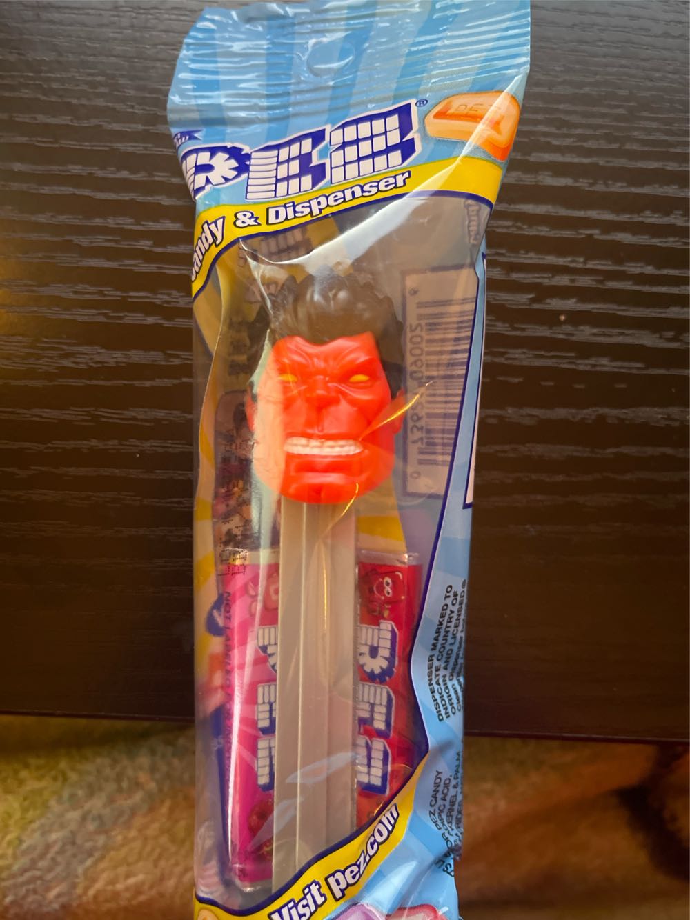 Marvel - Red Hulk - Marvel pez collectible - Main Image 2